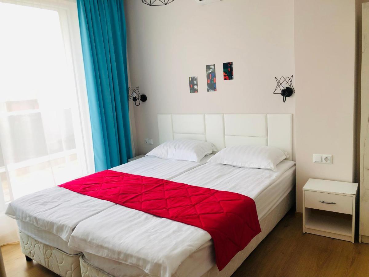 Colors Boutique Hotel Obzor Buitenkant foto